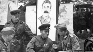 Українцям варто відмовитися від відзначення 9 травня – професор Петро Кралюк (https://www.radiosvoboda.org/)
